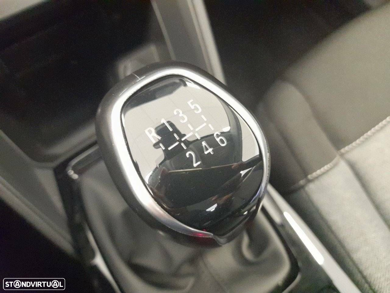 Citroën C4 X 1.2 PureTech Feel - 19