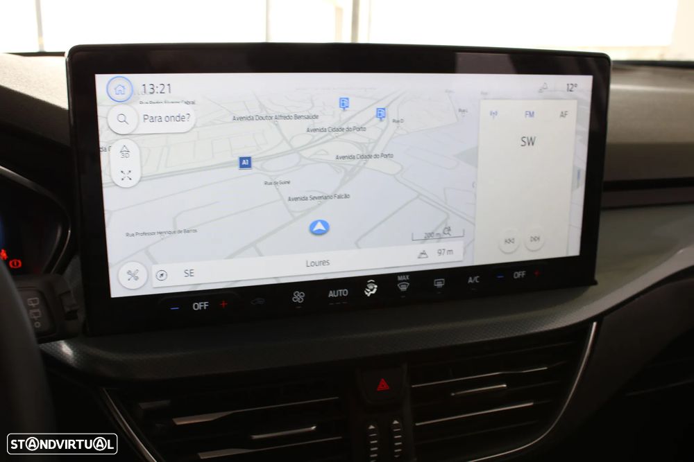 Ford Focus SW 1.0 EcoBoost MHEV Active X - 17