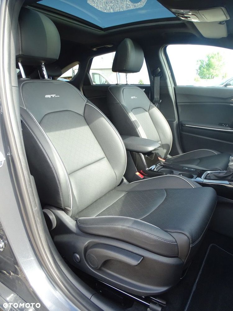 Kia ProCeed 1.5 T-GDI DCT7 OPF GT LINE - 13
