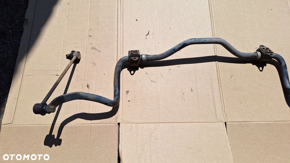 DRAZEK STABILIZATORA AVENSIS T25 2.2 D-CAT - 2
