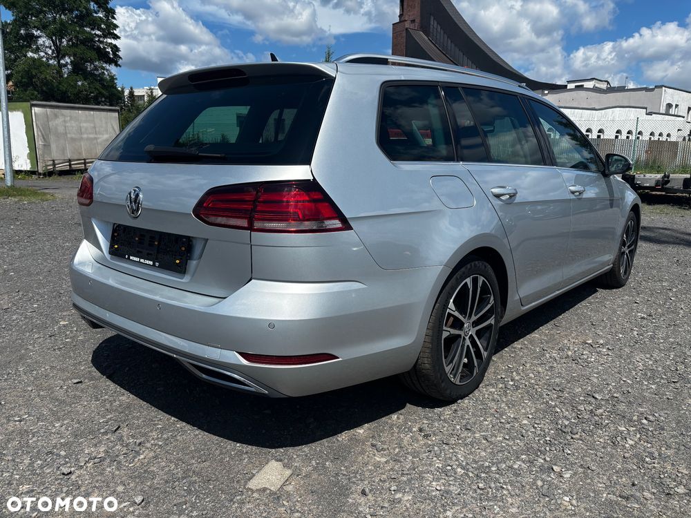 Volkswagen Golf 2.0 TDI SCR DSG Highline - 6