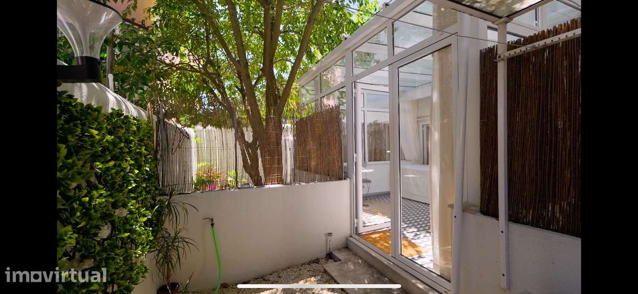 Duplex T1 com Jardim e Terraço Privativos - Grande imagem: 2/14