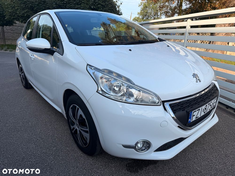 Peugeot 208 HDi 68 Like - 10