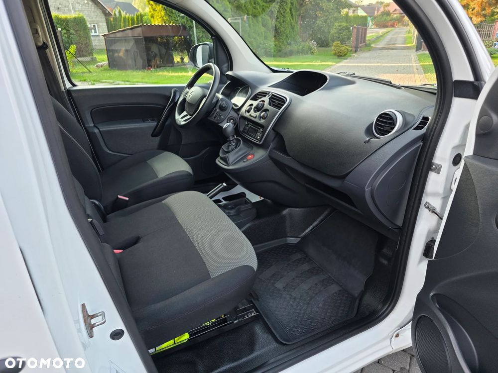 Renault Kangoo MAXI - 17