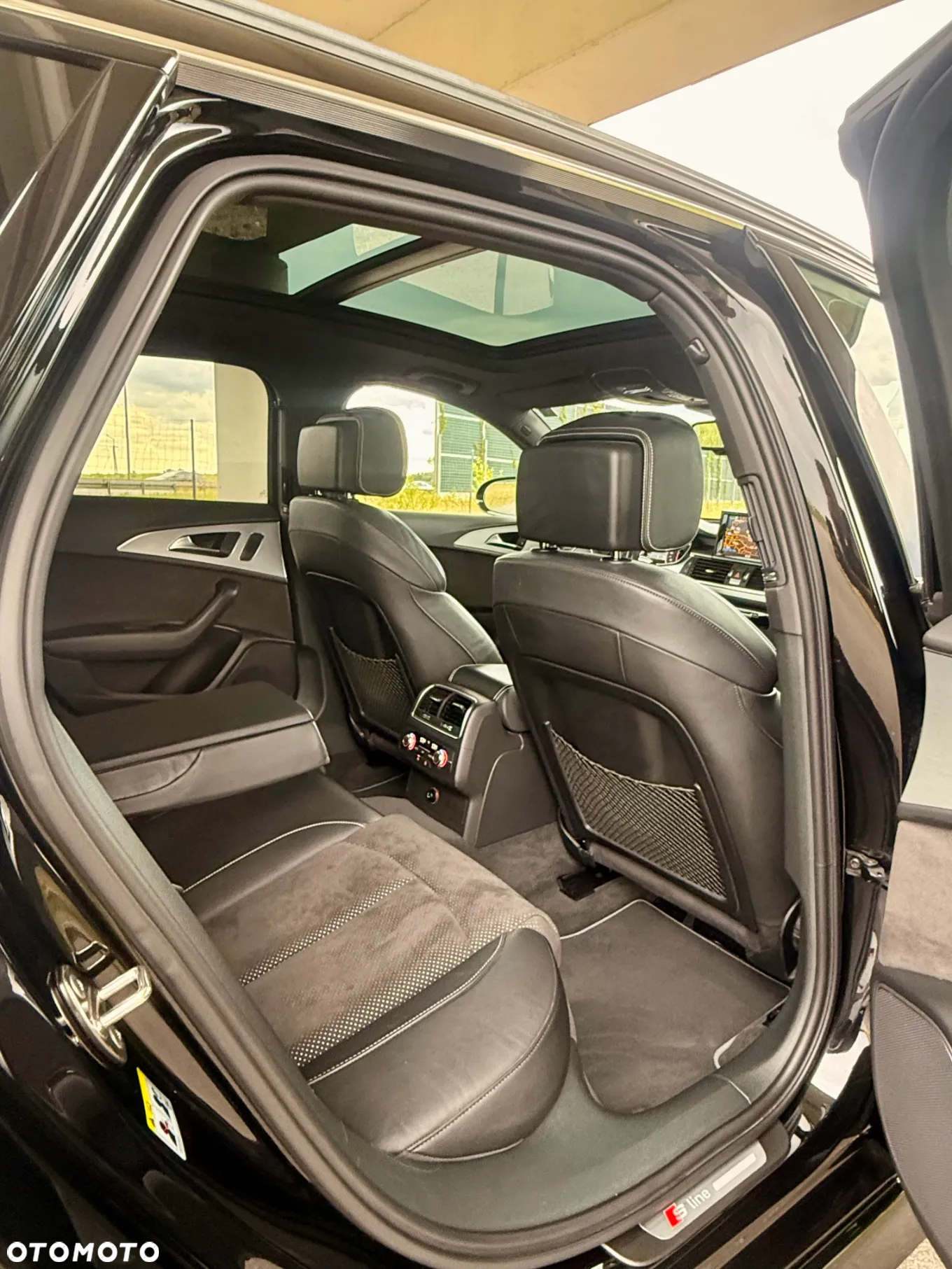 Audi A6 Avant 2.0 TDI quattro S tronic - 33