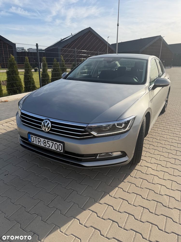 Volkswagen Passat 1.8 TSI BMT Comfortline DSG - 1