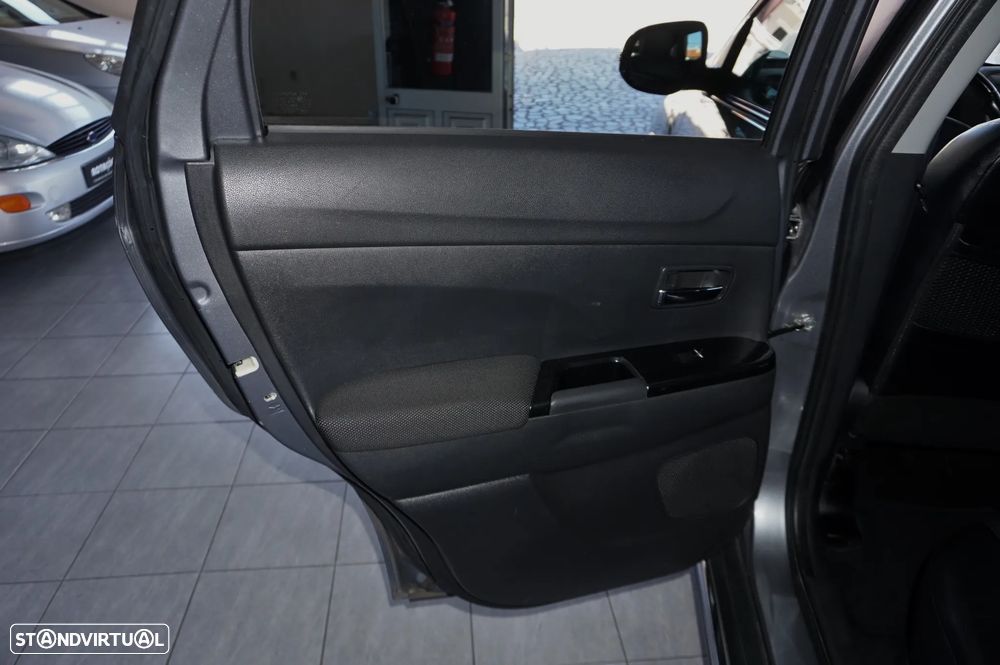 Citroën C4 Aircross HDi 115 Stop & Start 4WD Exclusive - 23