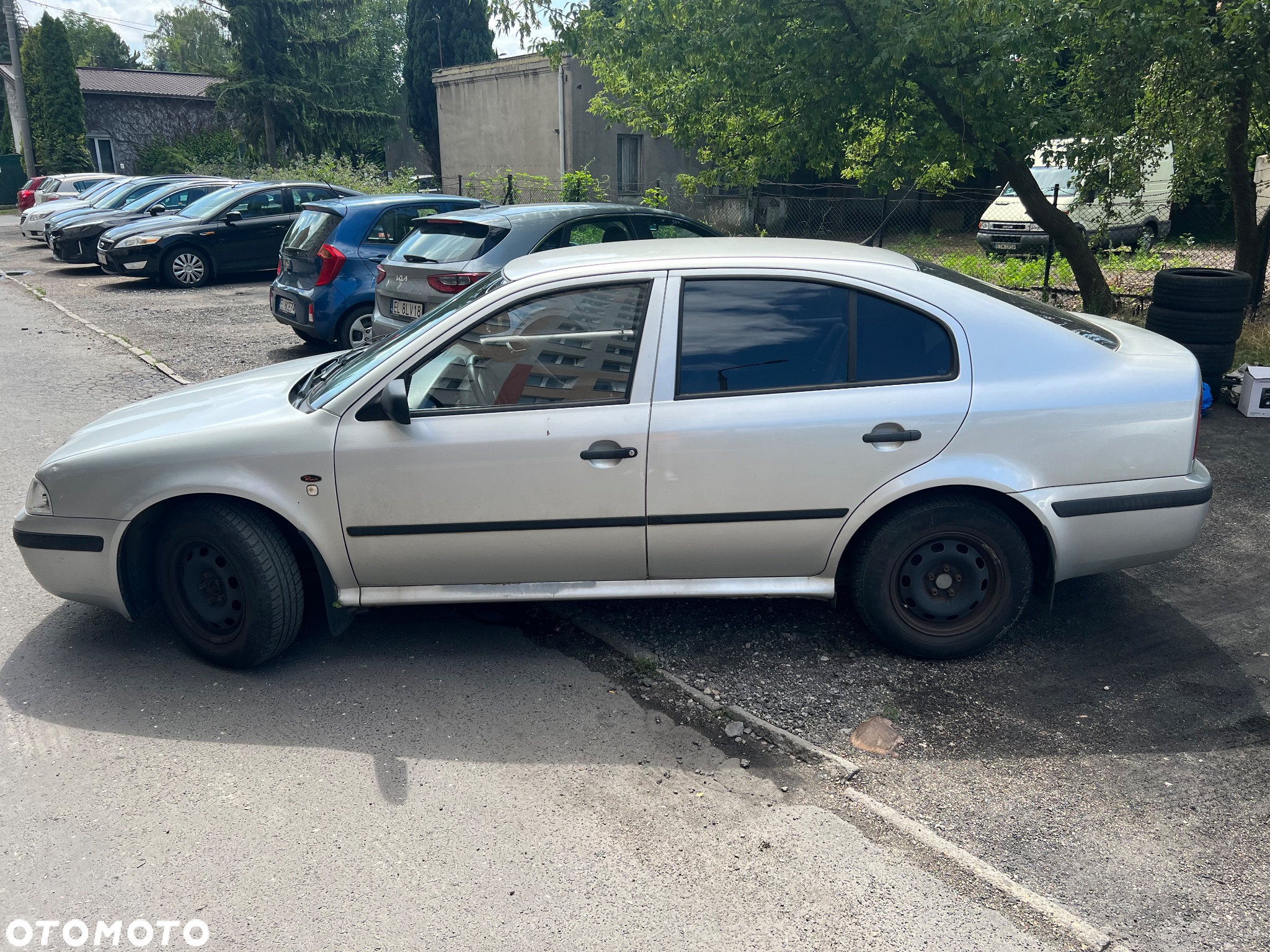 Skoda Octavia 1.4 Run - 2