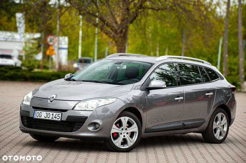 Renault Megane TCe 180 Dynamique - 8