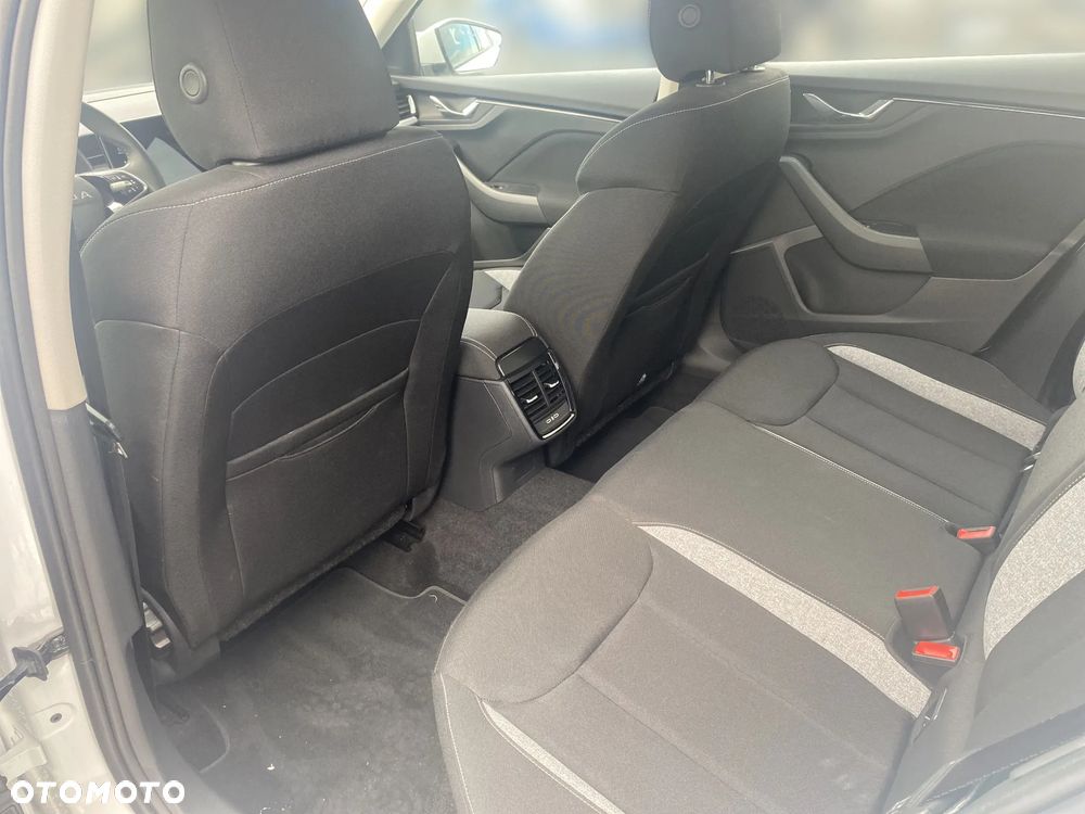 Skoda Scala 1.5 TSI Selection DSG - 11