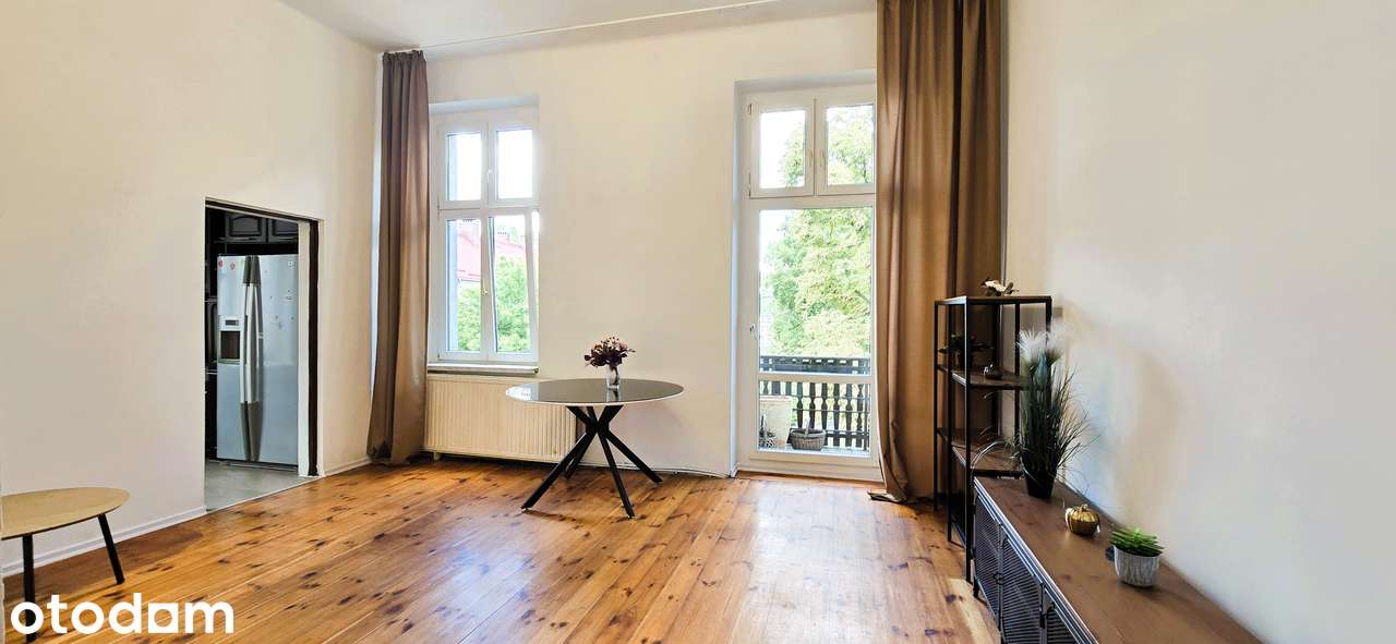 Przestronne mieszkanie z balkonem w Centrum Chorzowa