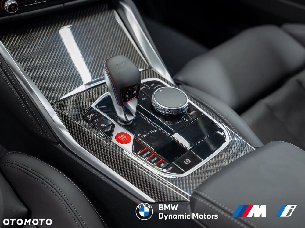BMW M3 Competition M xDrive - 32
