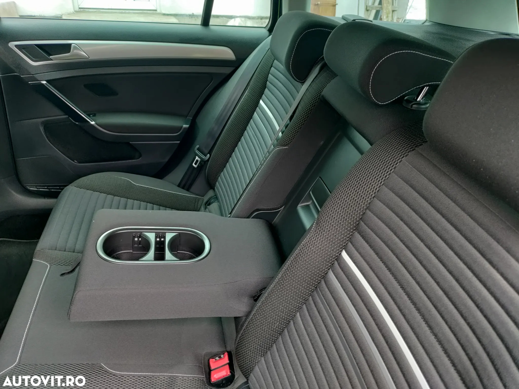 Volkswagen Golf 2.0 TDI BMT Comfortline - 5