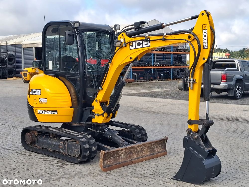 JCB 8029 CTS / 8026 - 6