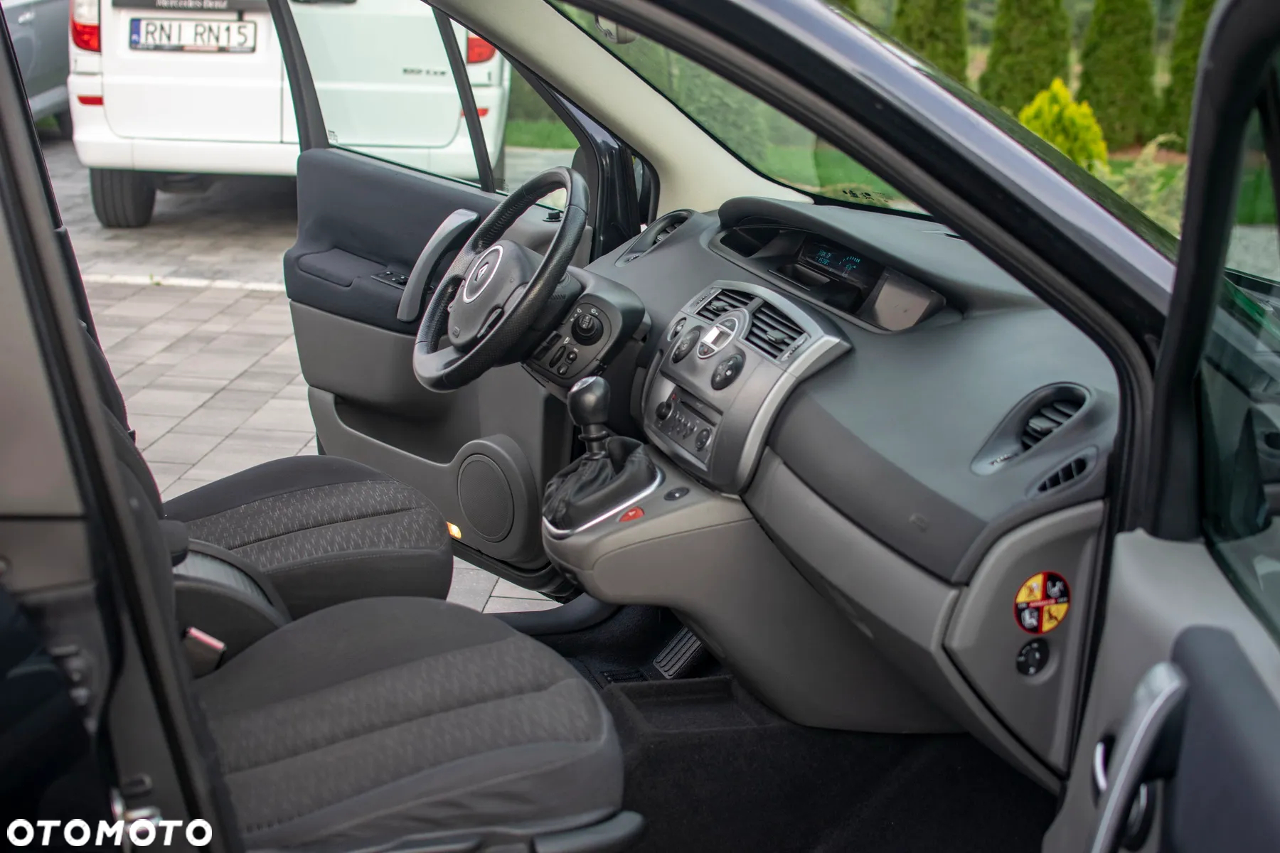 Renault Scenic - 33