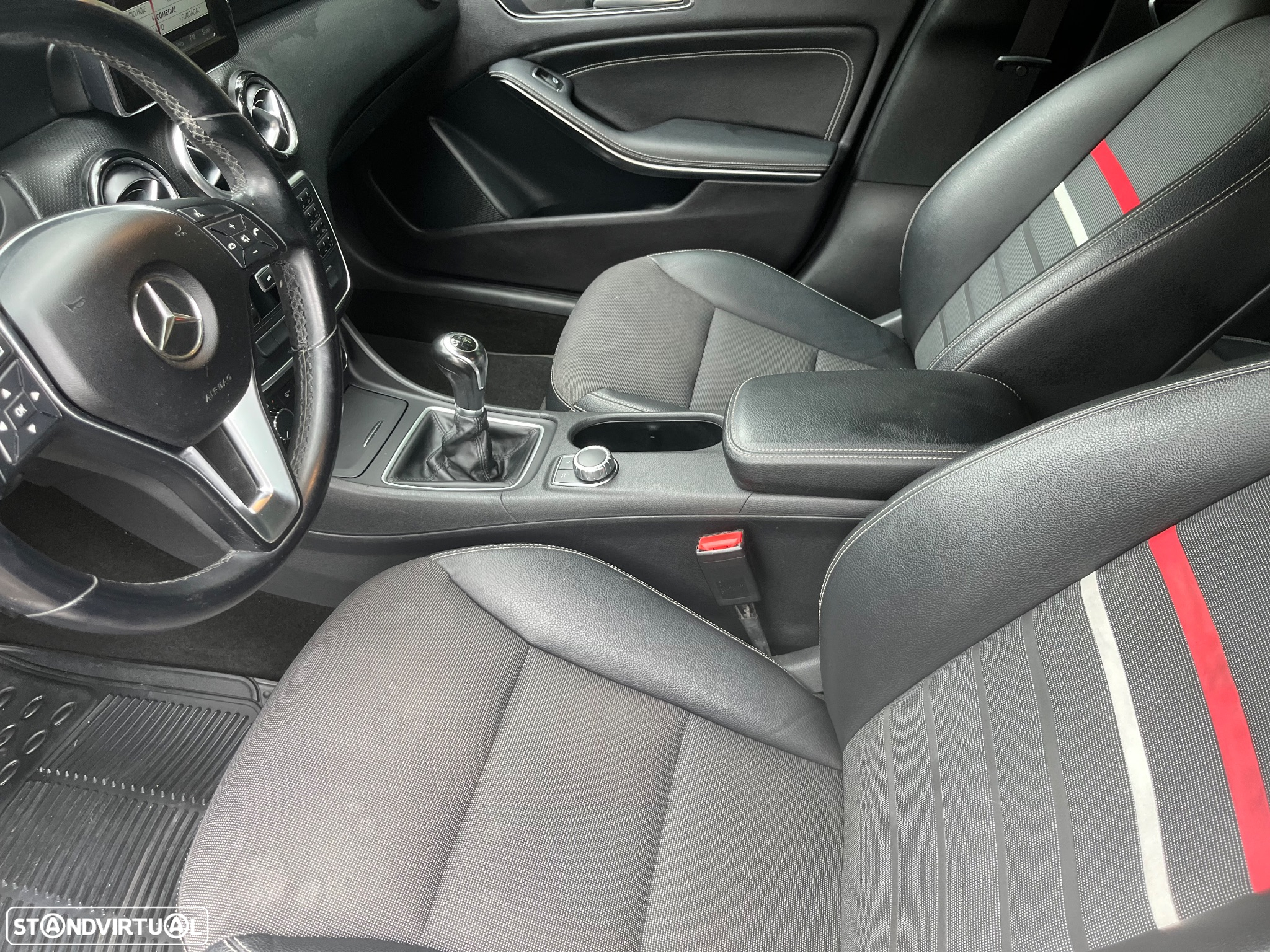 Mercedes-Benz A 180 - 4
