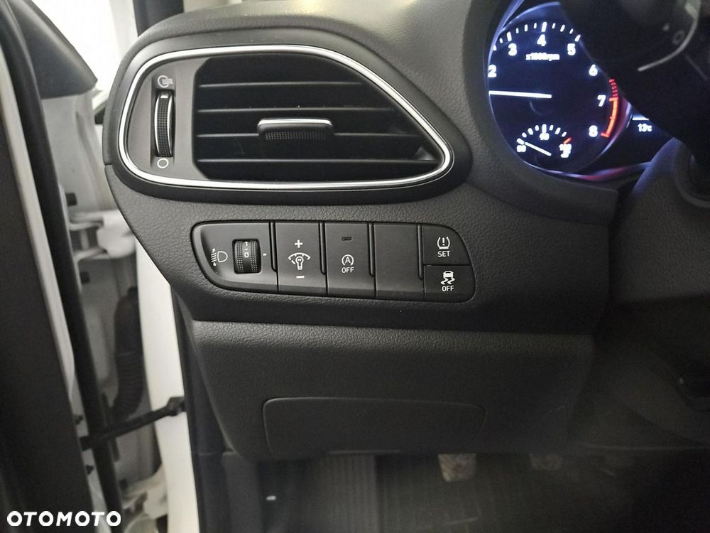 Hyundai i30 1.0 T-GDI Modern - 17