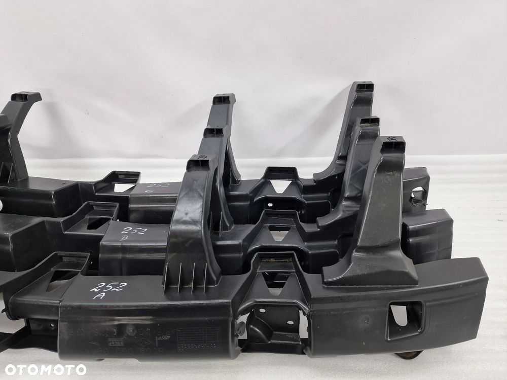 DACIA DUSTER I / I LIFT 09-16 BELKA POD ZDERZAK TYLNI TYLNY TYŁ , NR 850900009R / 850908340R , NR AUKCJI GR252 - 4