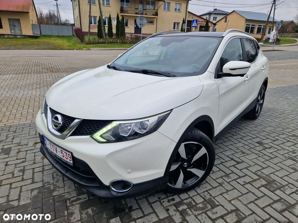 Nissan Qashqai - 1