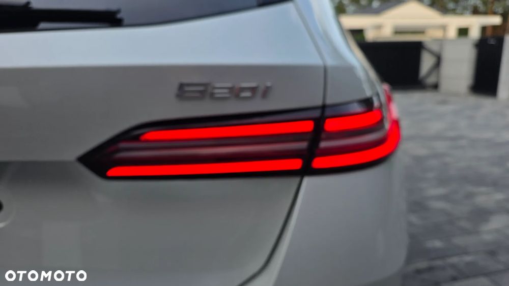 BMW Seria 5 520i mHEV M Sport - 27
