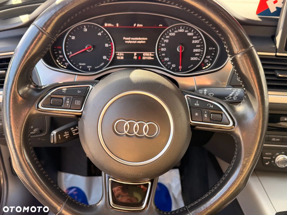 Audi A6 Avant 2.0 TDI Ultra S tronic - 19