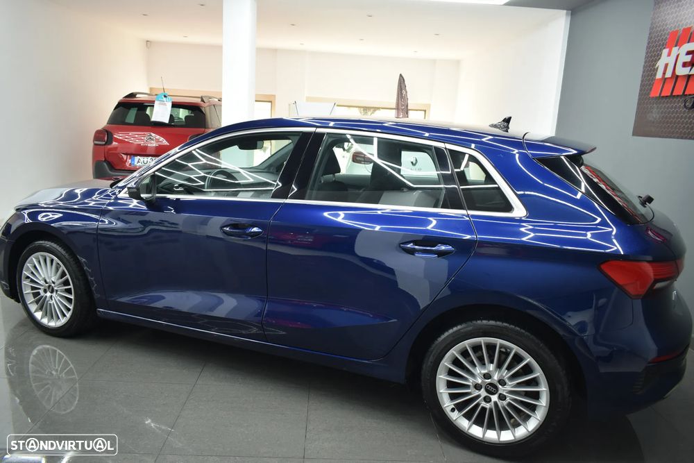 Audi A3 Sportback 30 TFSI S tronic - 2