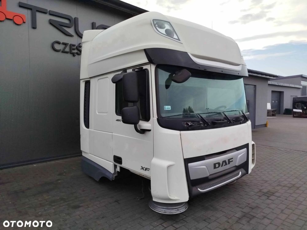 KABINA DAF XF 106 LIFT - 2