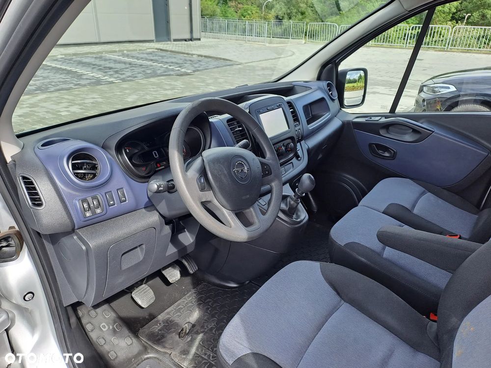 Opel Vivaro - 7