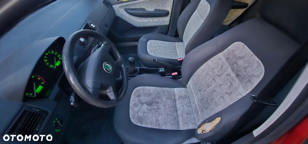 Skoda Fabia - 6