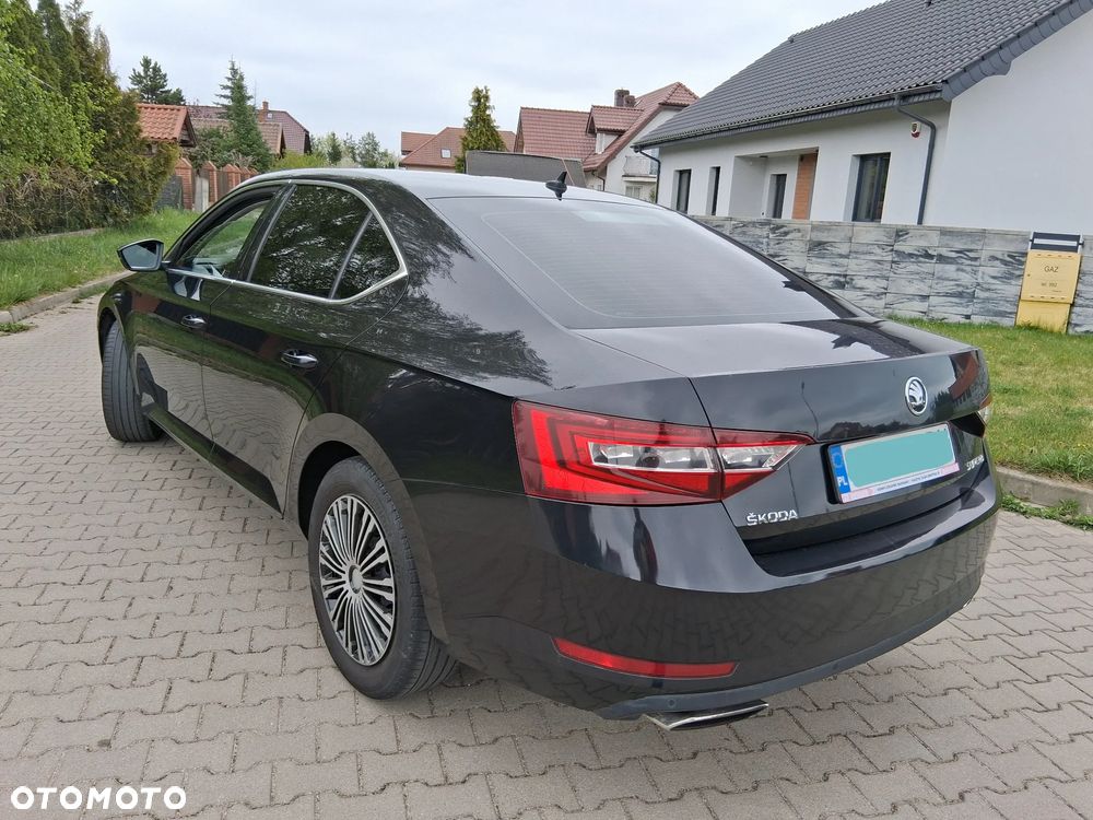 Skoda Superb 2.0 TSI 4x4 Ambition DSG - 6
