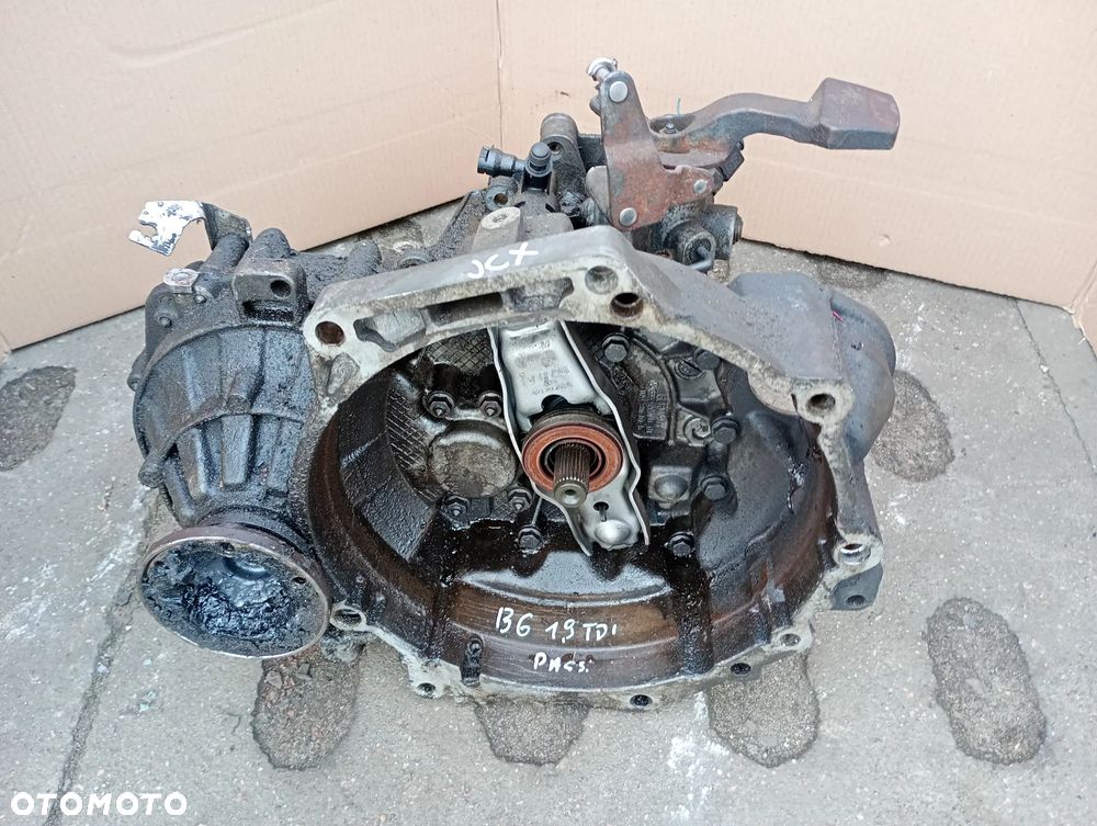 VW PASSAT B6 1,9TDI skrzynia biegów JCX AUDI SKODA SEAT - 2