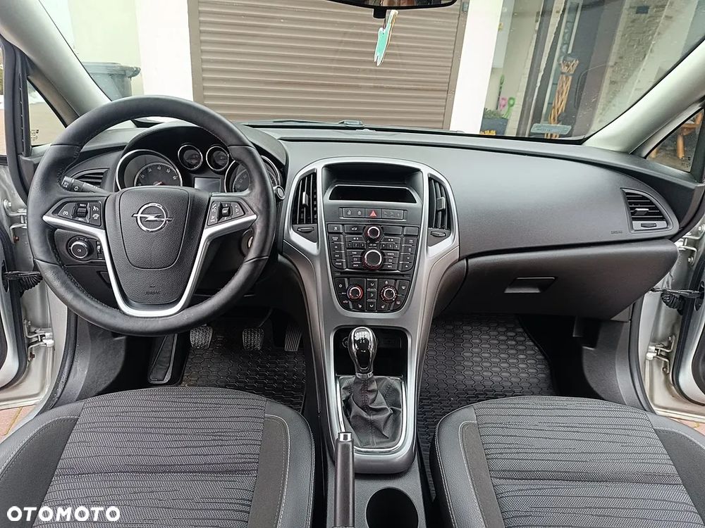 Opel Astra 1.6 Cosmo - 16