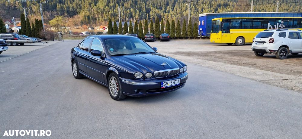 Jaguar X-Type 2.0 - 7