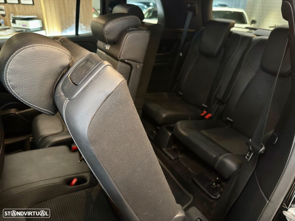 Mercedes-Benz GLB 180 d Style - 8