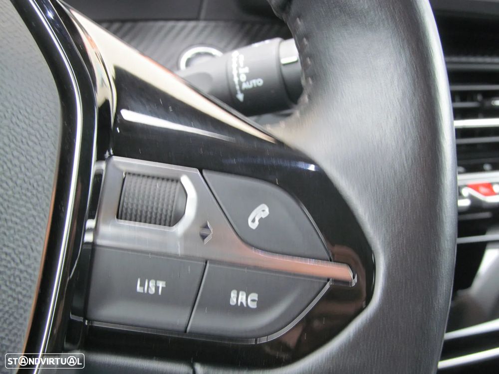 Peugeot 2008 PureTech 100 Stop&Start Allure Pack - 16