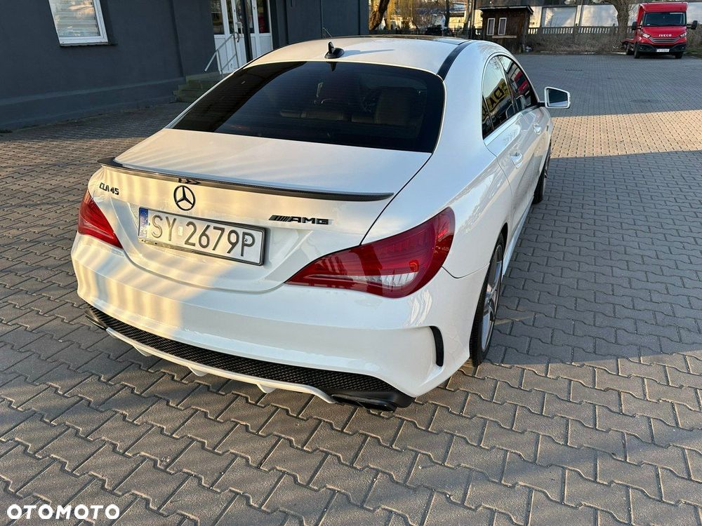 Mercedes-Benz CLA - 4