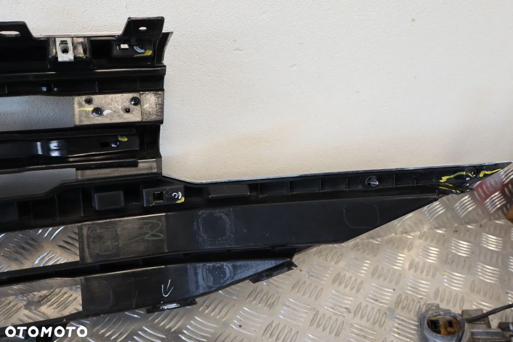 GRILL GRIL ATRAPA VW AMAROK II 2 N1WB-17G799-DA 2022 - 19