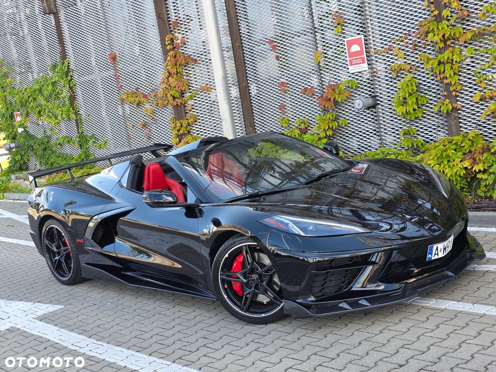 Chevrolet Corvette - 25