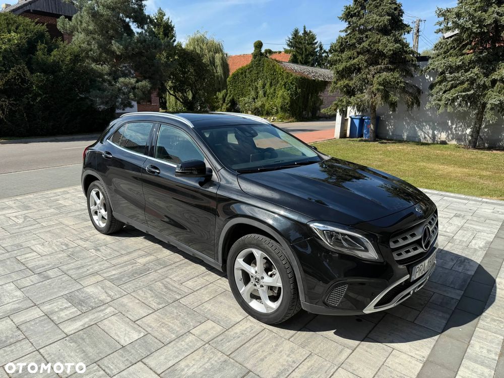 Mercedes-Benz GLA 180 (CDI) d 7G-DCT AMG Line - 4