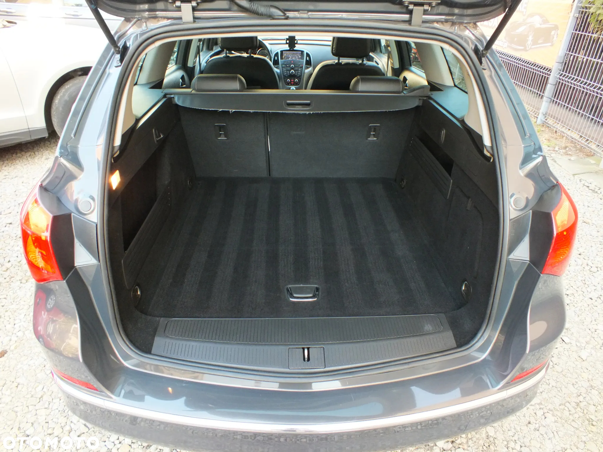 Opel Astra - 24