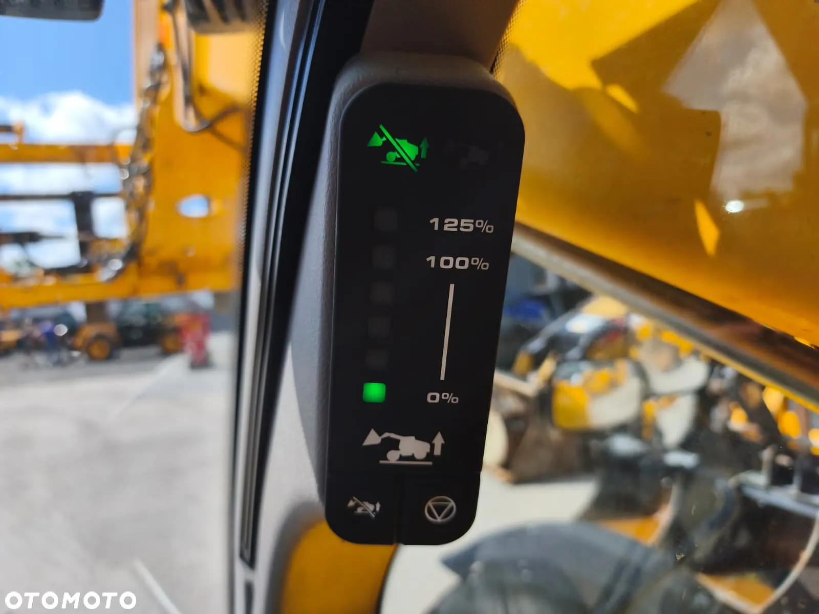 JCB 538-70 AGRI SUPER - 13