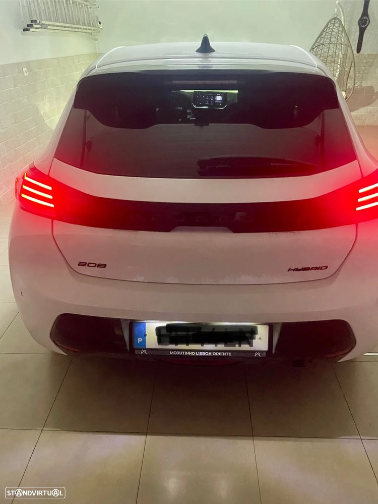 Peugeot 208 1.2 Hybrid Allure e-DCS6 - 9