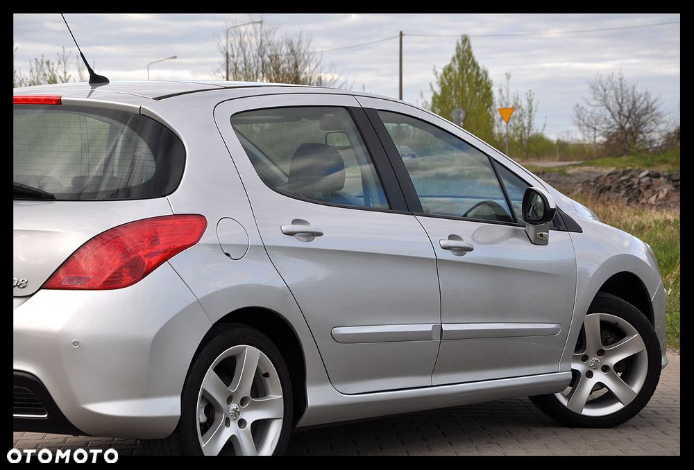 Peugeot 308 120 VTi Premium - 12