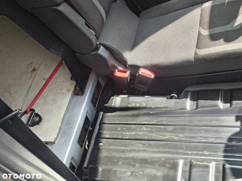 Ford Transit Connect - 18