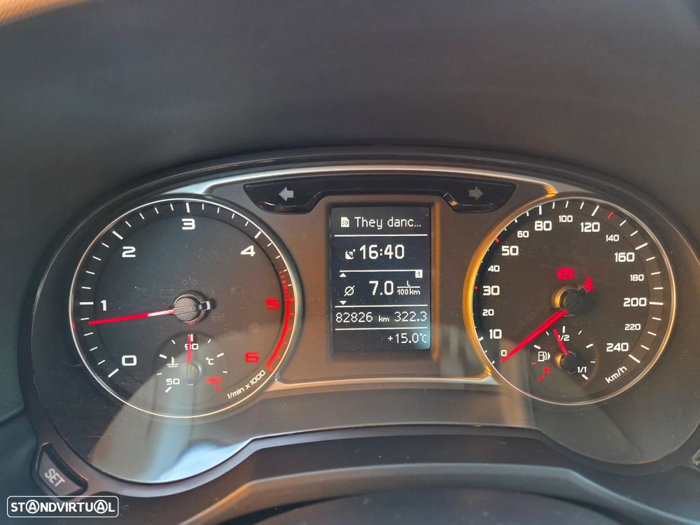 Audi A1 Sportback 1.6 TDI Business Line - 8