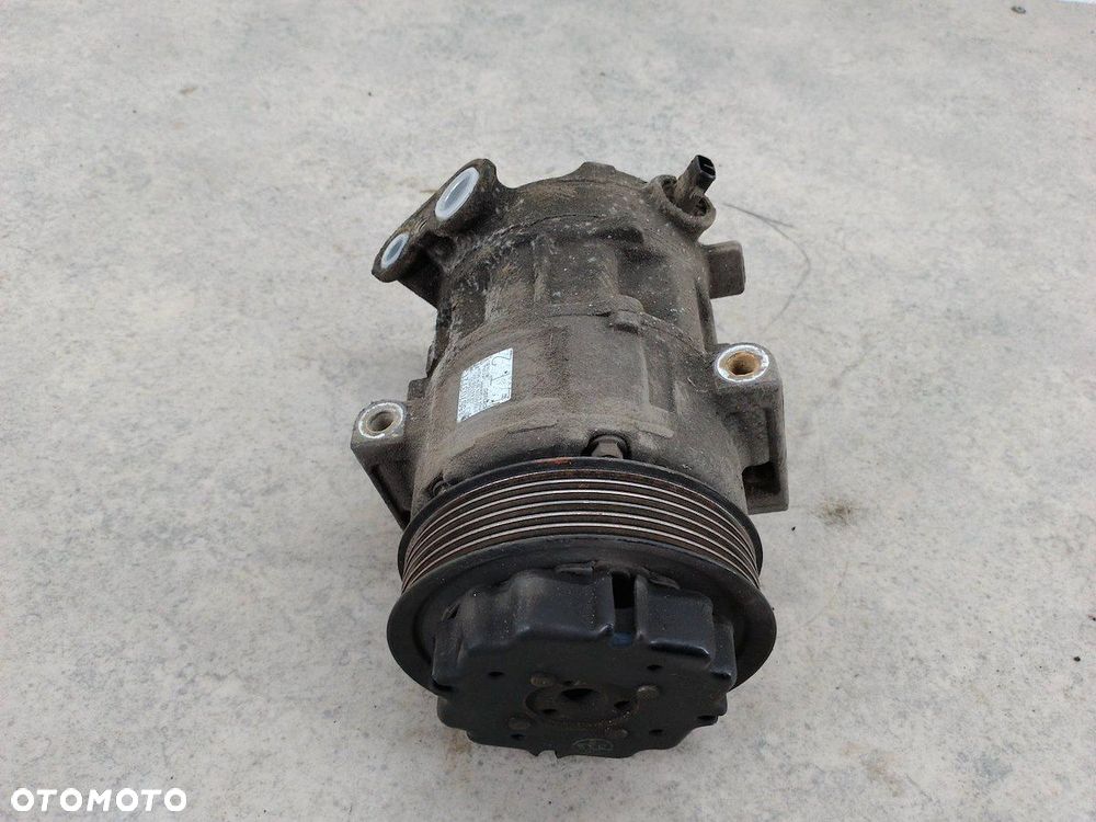 SPRĘŻARKA KLIMATYZACJI OPEL CORSA D 55703721 5E5275400 GE447190-5551  DENSO - 5