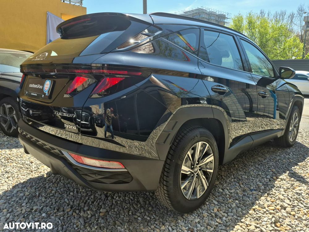 Hyundai Tucson 1.6 T-GDi HEV 2WD Advantage - 3
