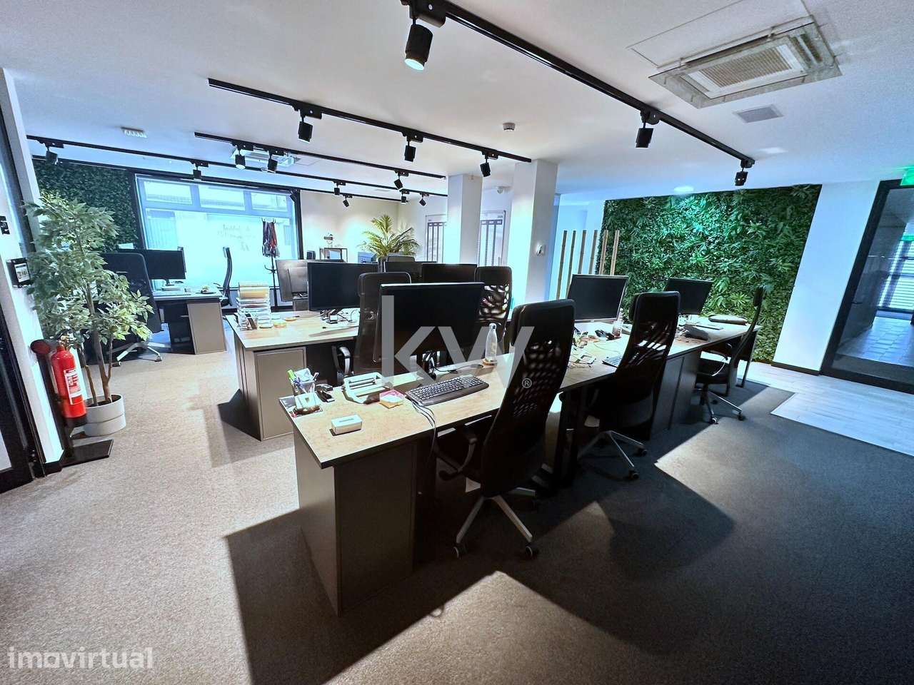Espaço Comercial de Excelência no Centro do Pinhal Novo – 300m2 Totalm - Grande imagem: 2/22