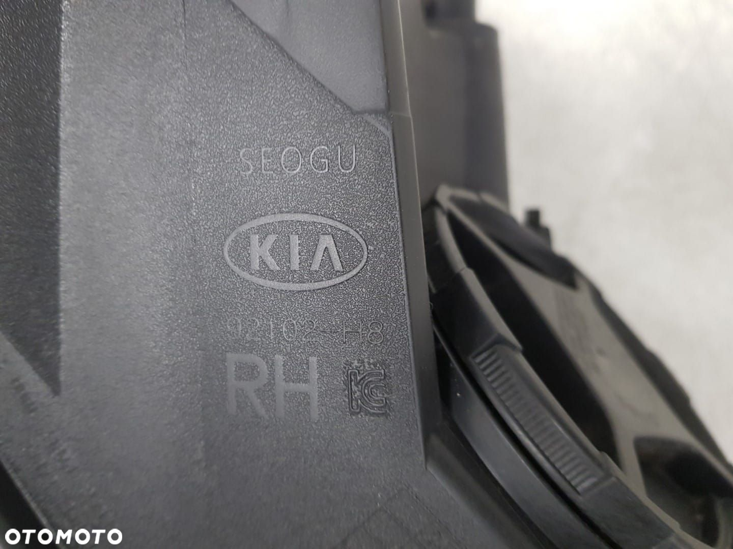 KIA RIO IV 4 V 5 17 2017-2023 LAMPA PRAWA PRZEDNIA PRZÓD SOCZEWKA LED  92102-H8 IGŁA EUROPA - 10
