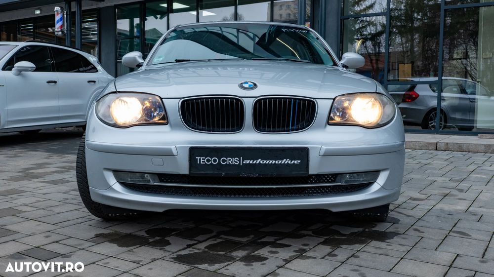 BMW Seria 1 116i - 25